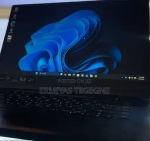 New Laptop Dell XPS 15 16GB Intel Core i5 SSD 512GB