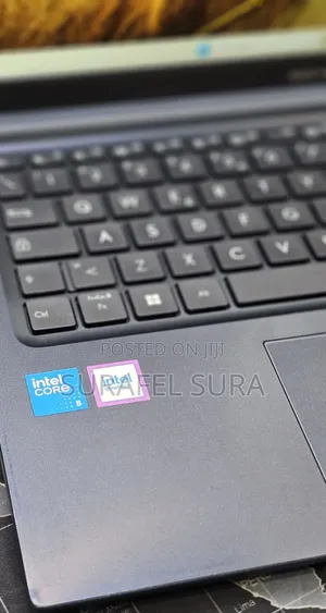 New Laptop Asus Vivobook 15 16GB Intel Core i5 SSD 512GB