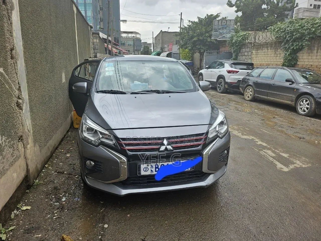 Mitsubishi Attrage 2021