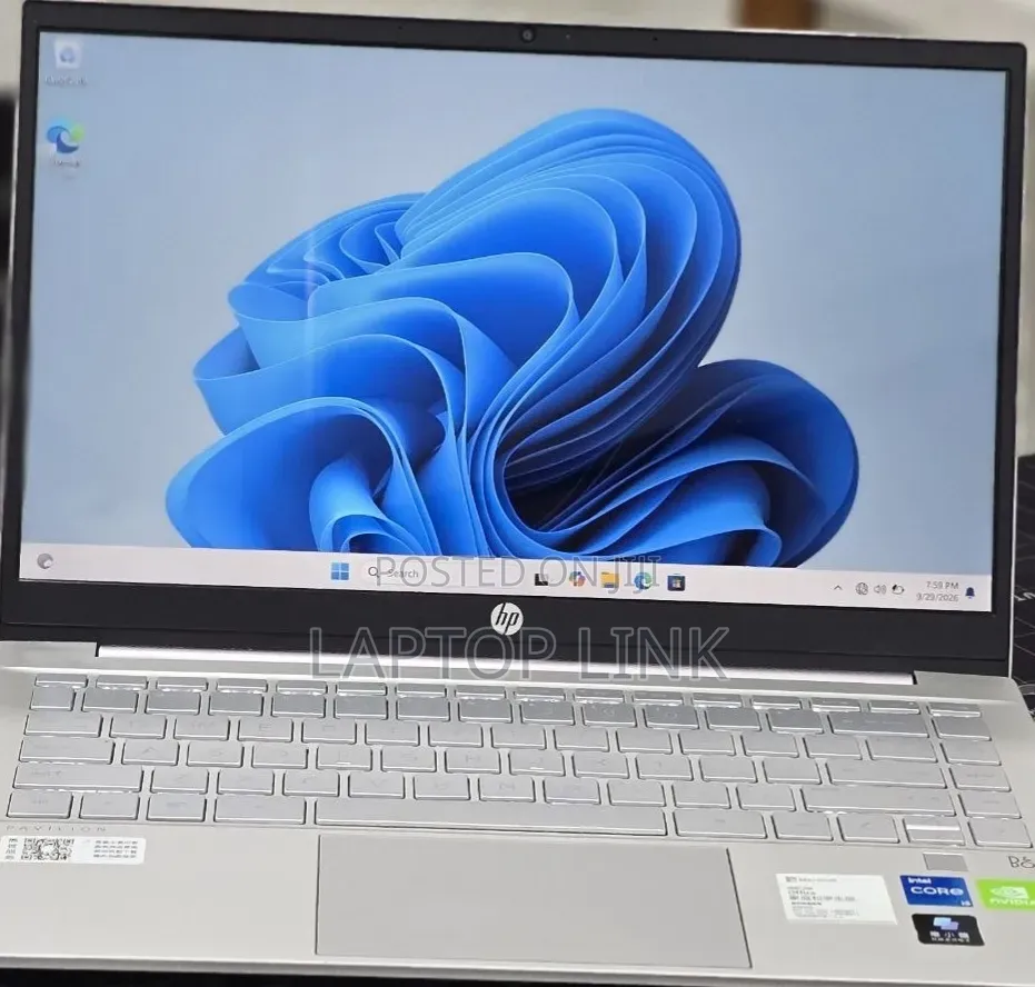 New Laptop HP Pavilion 14 16GB Intel Core i5 SSD 512GB