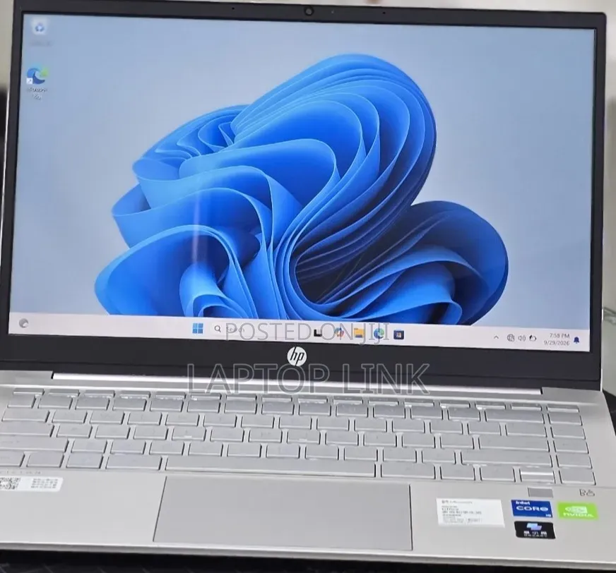 New Laptop HP Pavilion 14 16GB Intel Core i5 SSD 512GB
