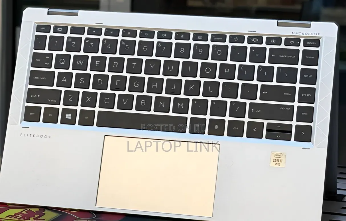 New Laptop HP EliteBook x360 1040 G7 16GB Intel Core i7 SSD 512GB
