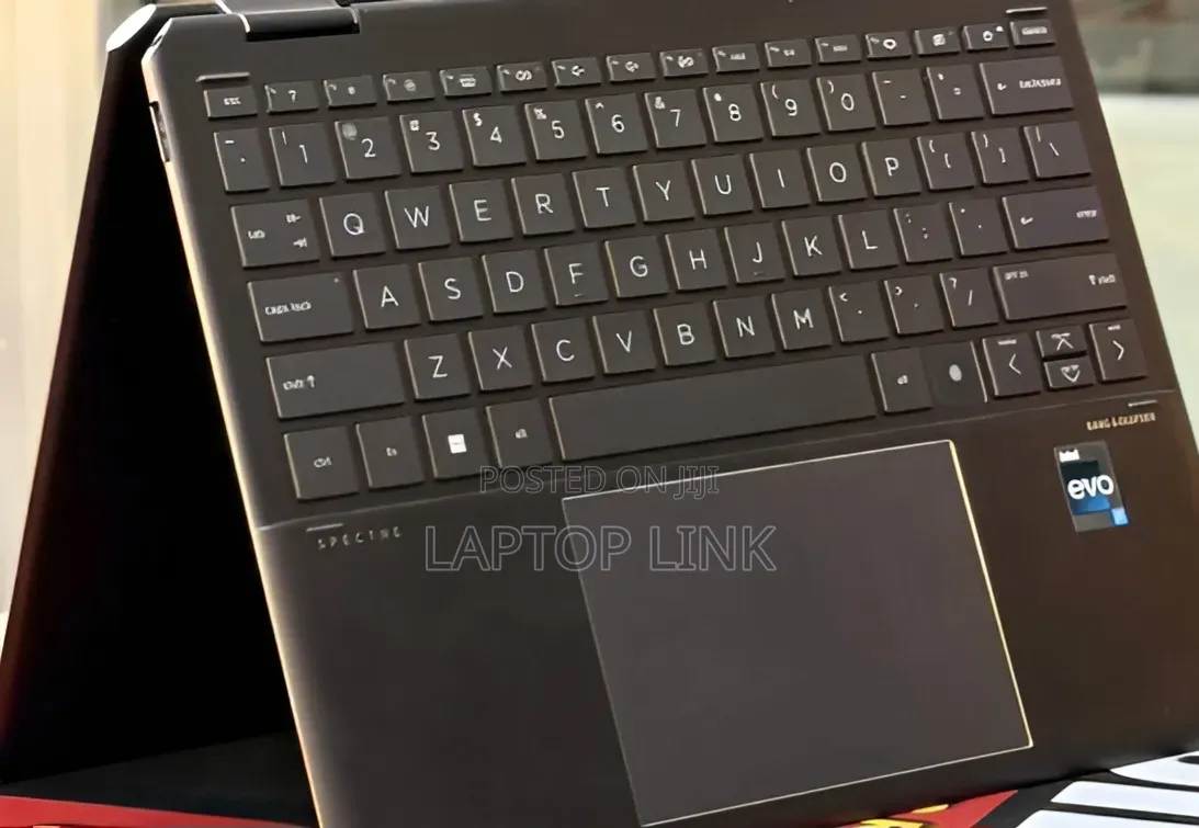 New Laptop HP Spectre 14 16GB Intel Core i7 SSD 1T