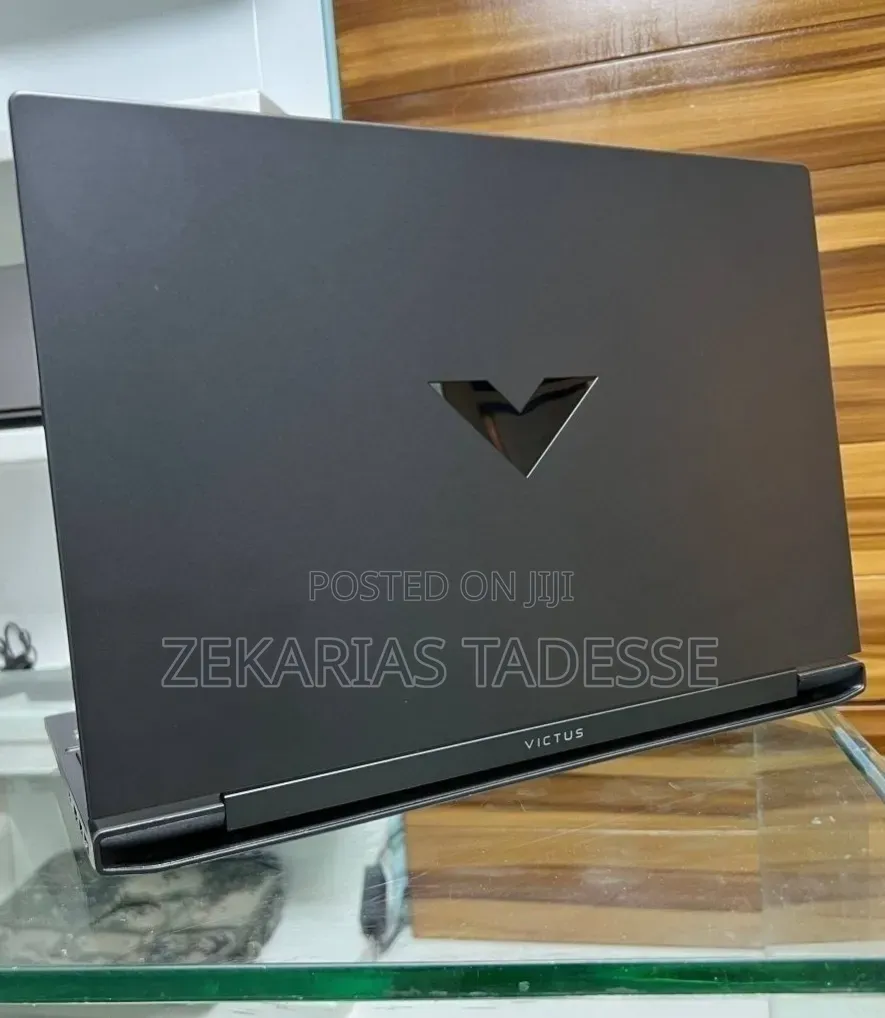 New Laptop HP Victus 16 16GB AMD Ryzen 5 SSD 512GB