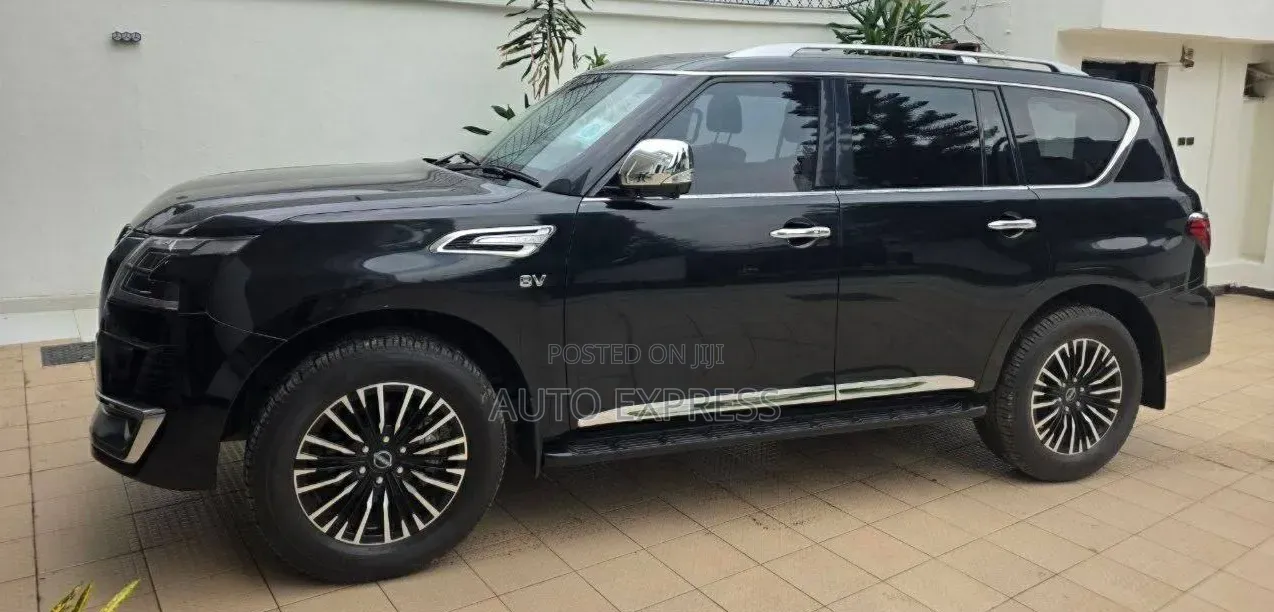 Nissan Patrol 2023 Black