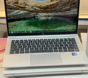 New Laptop HP EliteBook 830 G8 16GB Intel Core i7 SSD 512GB