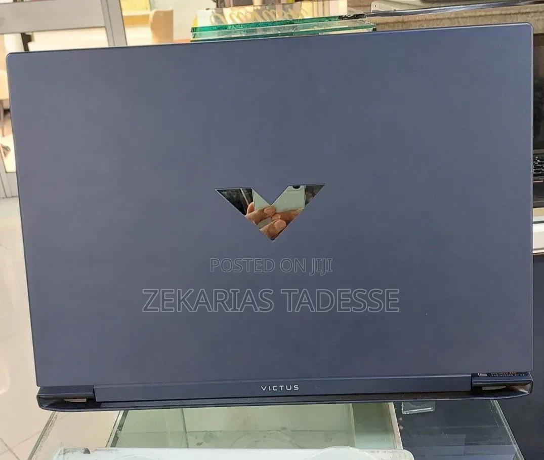 New Laptop HP Victus 16 16GB AMD Ryzen 7 SSD 512GB