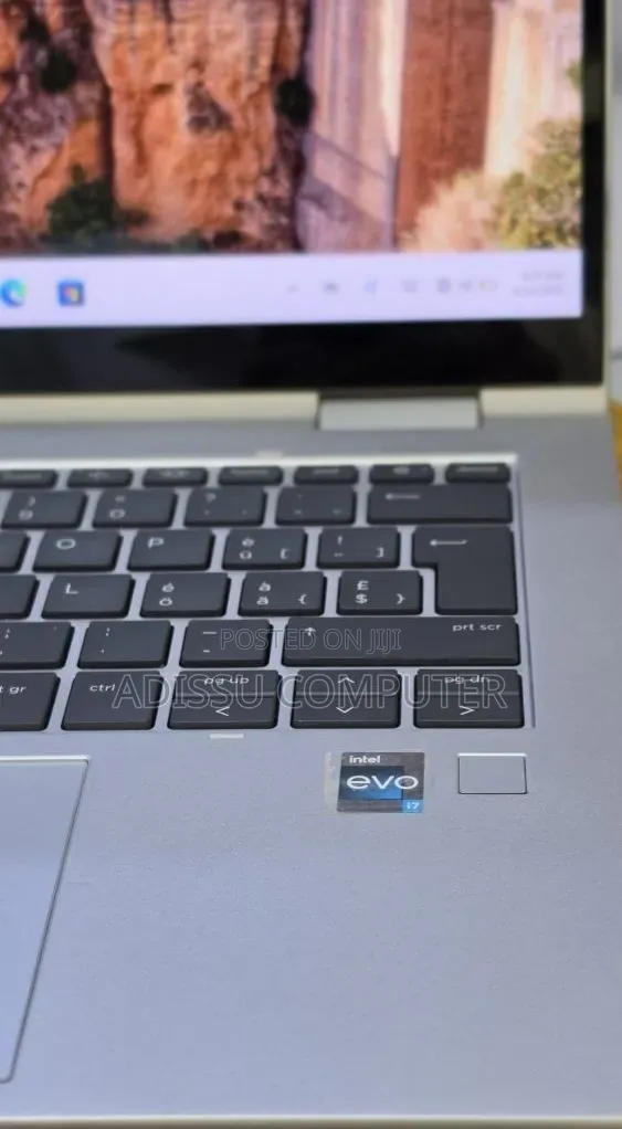 New Laptop HP EliteBook x360 1040 G10 32GB Intel Core i7 SSD 512GB