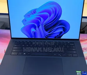 New Laptop Dell Precision 5560 16GB Intel Core i9 SSD 512GB