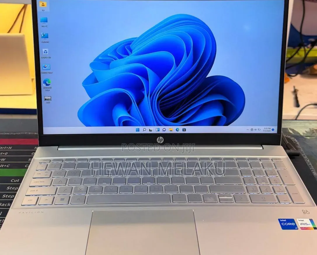 New Laptop HP Pavilion 15 16GB Intel Core i7 SSD 512GB