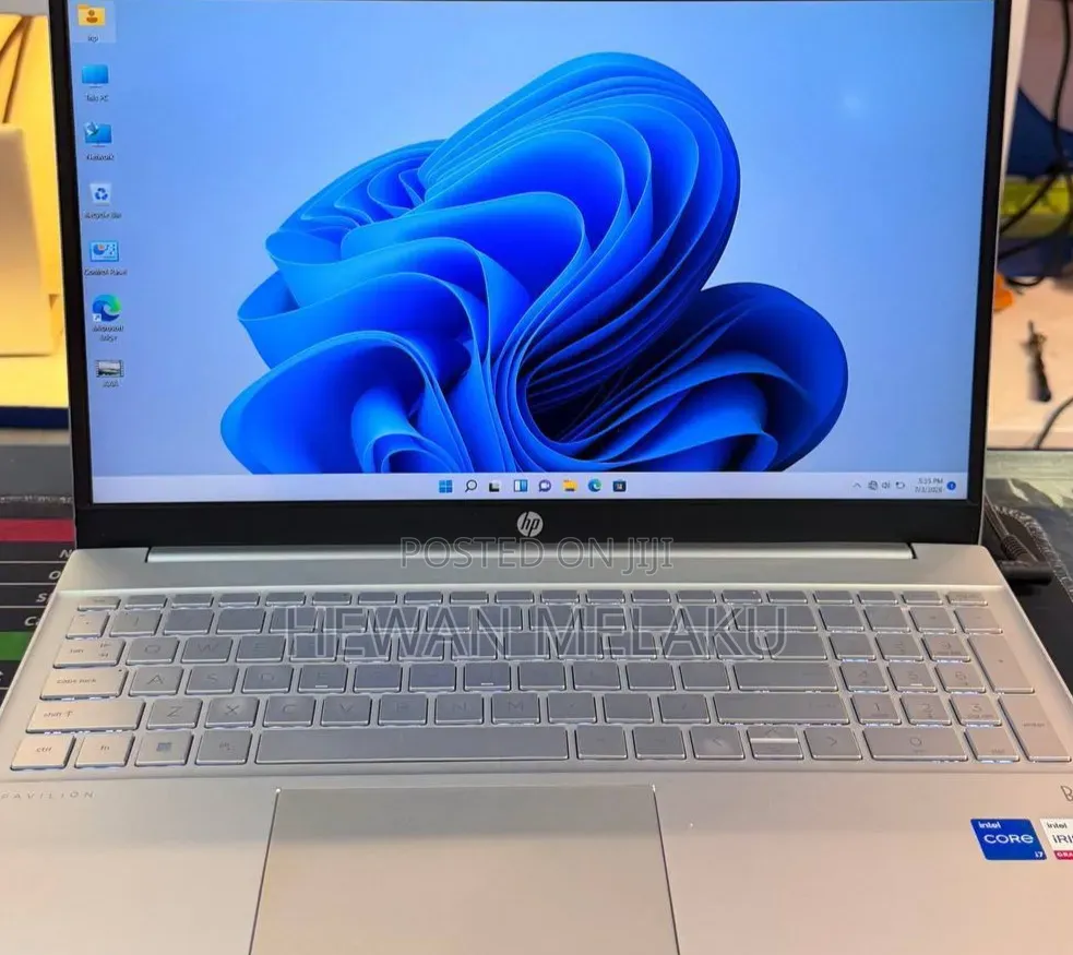 New Laptop HP Pavilion 15 16GB Intel Core i7 SSD 512GB