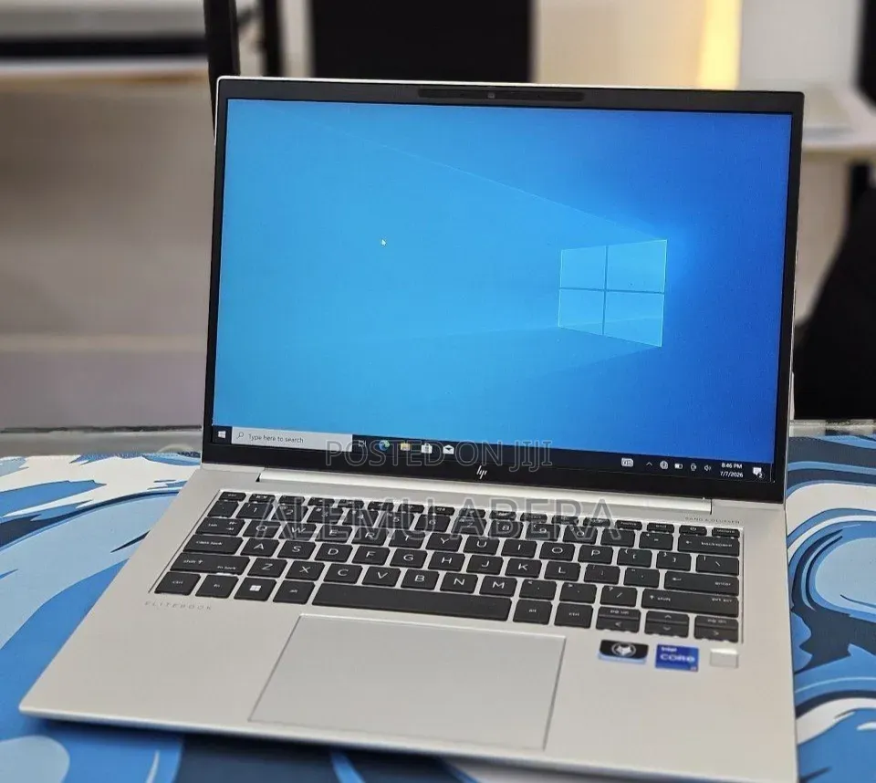 New Laptop HP EliteBook 840 G10 16GB Intel Core i7 SSD 1T