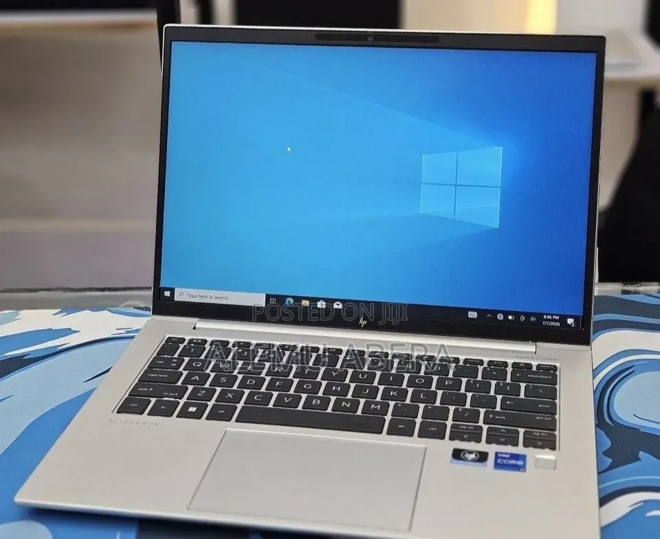 New Laptop HP EliteBook 840 G10 16GB Intel Core i7 SSD 1T