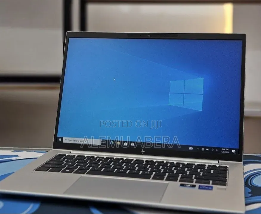 New Laptop HP EliteBook 840 G10 16GB Intel Core i7 SSD 1T