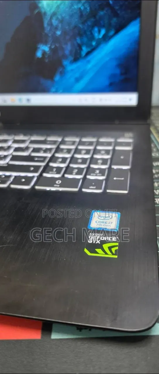 New Laptop HP Spectre 8GB Intel Core i7 SSD 128GB