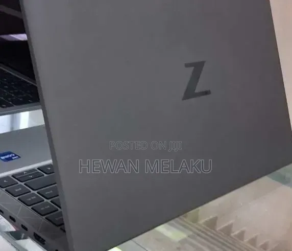 New Laptop HP ZBook 15 16GB Intel Core i7 SSD 512GB