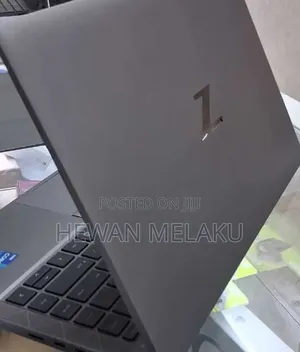 New Laptop HP ZBook 15 16GB Intel Core i7 SSD 512GB