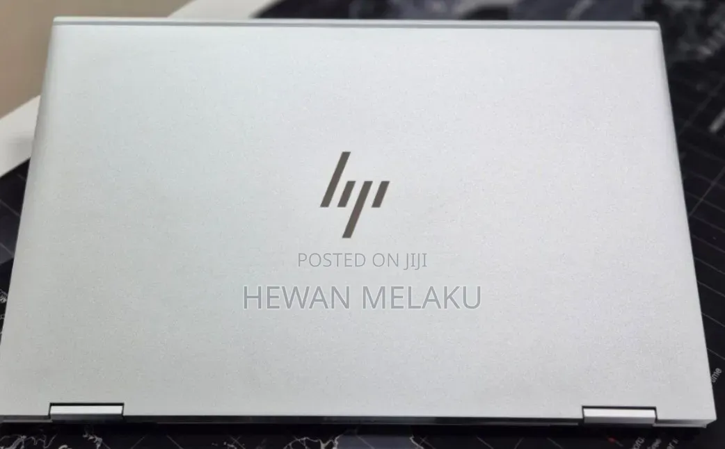 New Laptop HP EliteBook 1040 G8 16GB Intel Core i7 SSD 512GB