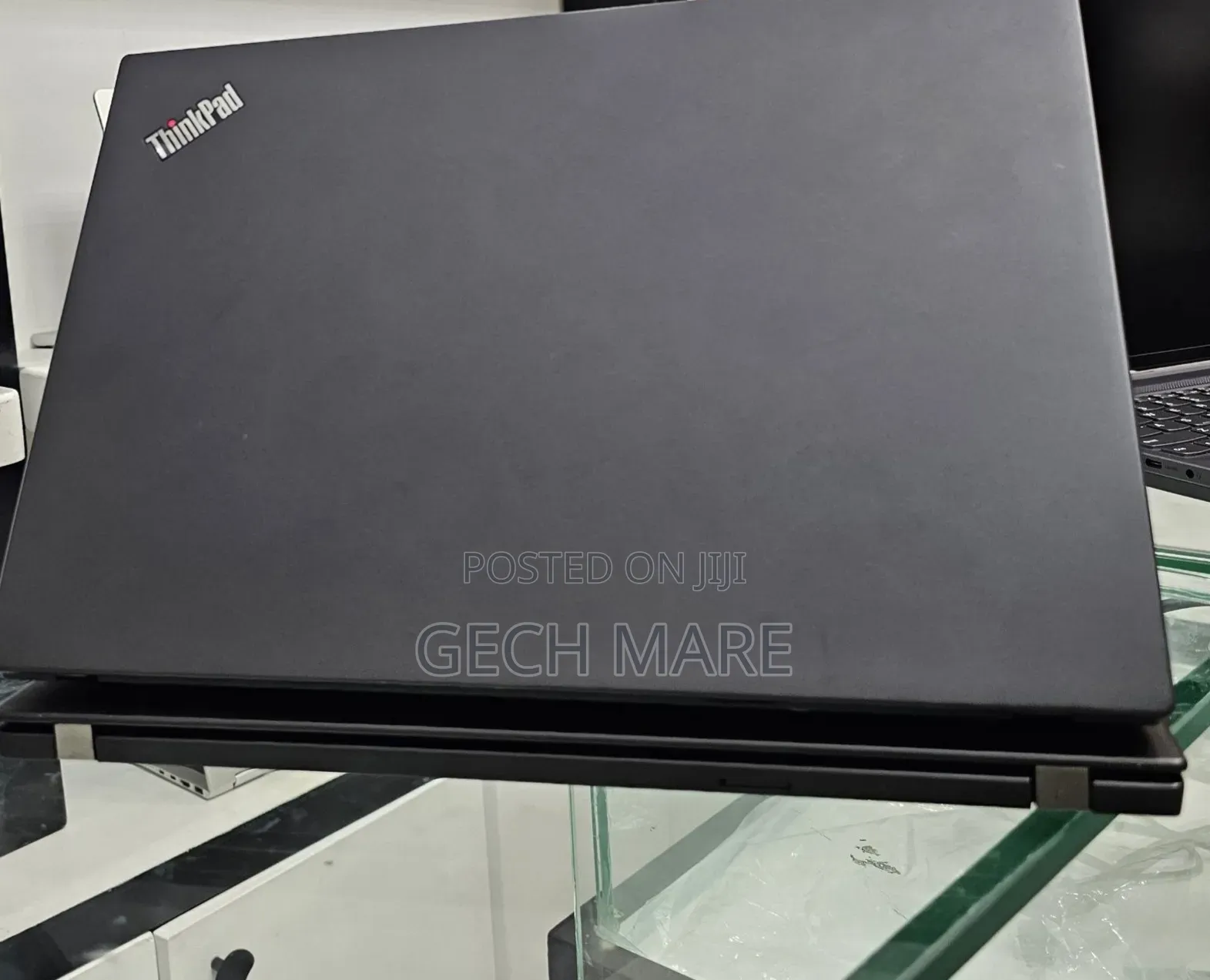 New Laptop Lenovo ThinkPad T490s 16GB AMD Ryzen 7 SSD 512GB