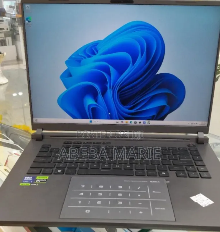 New Laptop Asus ROG Strix G16 G614 32GB Intel Core Ultra 9 SSD 1T