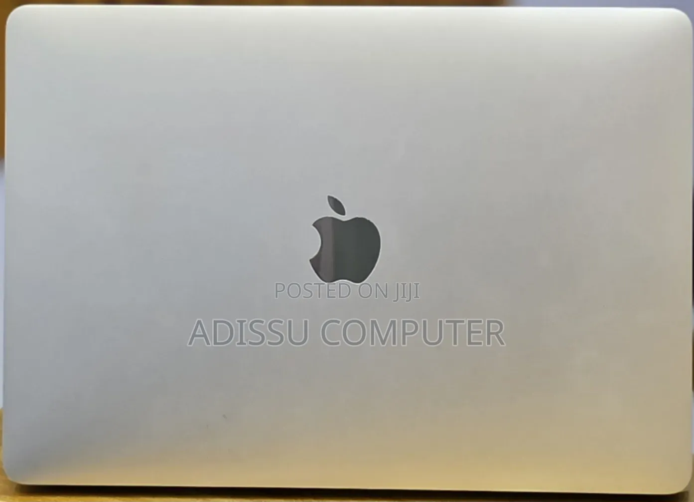 New Laptop Apple MacBook Pro 2020 32GB Intel Core i7 SSD 512GB