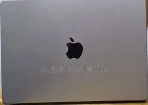 New Laptop Apple MacBook Pro 32GB Apple M1 Pro SSD 512GB