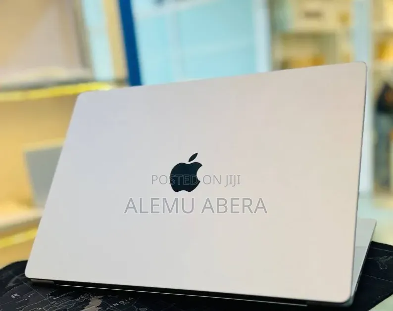 New Laptop Apple MacBook Pro 2021 M1 16GB Apple M1 Pro SSD 512GB