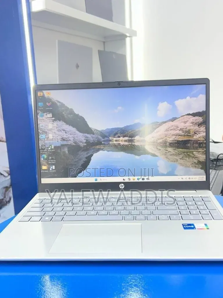 New Laptop HP Stream Notebook 16GB Intel Core i5 SSD 1T