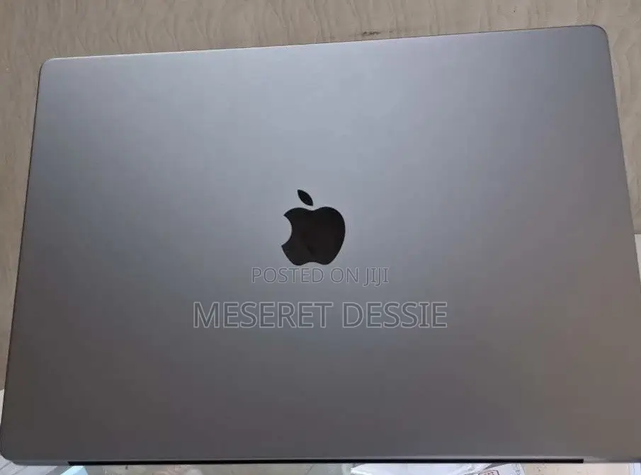 New Laptop Apple MacBook Pro 2021 M1 16GB Apple M1 Pro SSD 1T