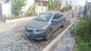Toyota Yaris 2011 Blue