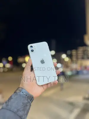 Apple iPhone 11 128 GB White