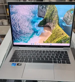 New Laptop HP EliteBook 840 G9 16GB Intel Core i5 SSD 512GB