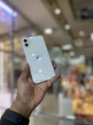 New Apple iPhone 11 128 GB White