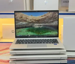 New Laptop HP 8GB Intel Core i7 SSD 512GB