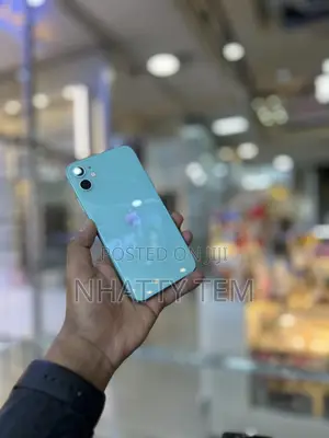 Apple iPhone 11 64 GB Green