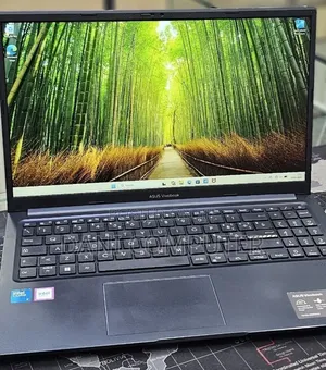 New Laptop Asus Vivobook 15 16GB Intel Core 5 SSD 512GB