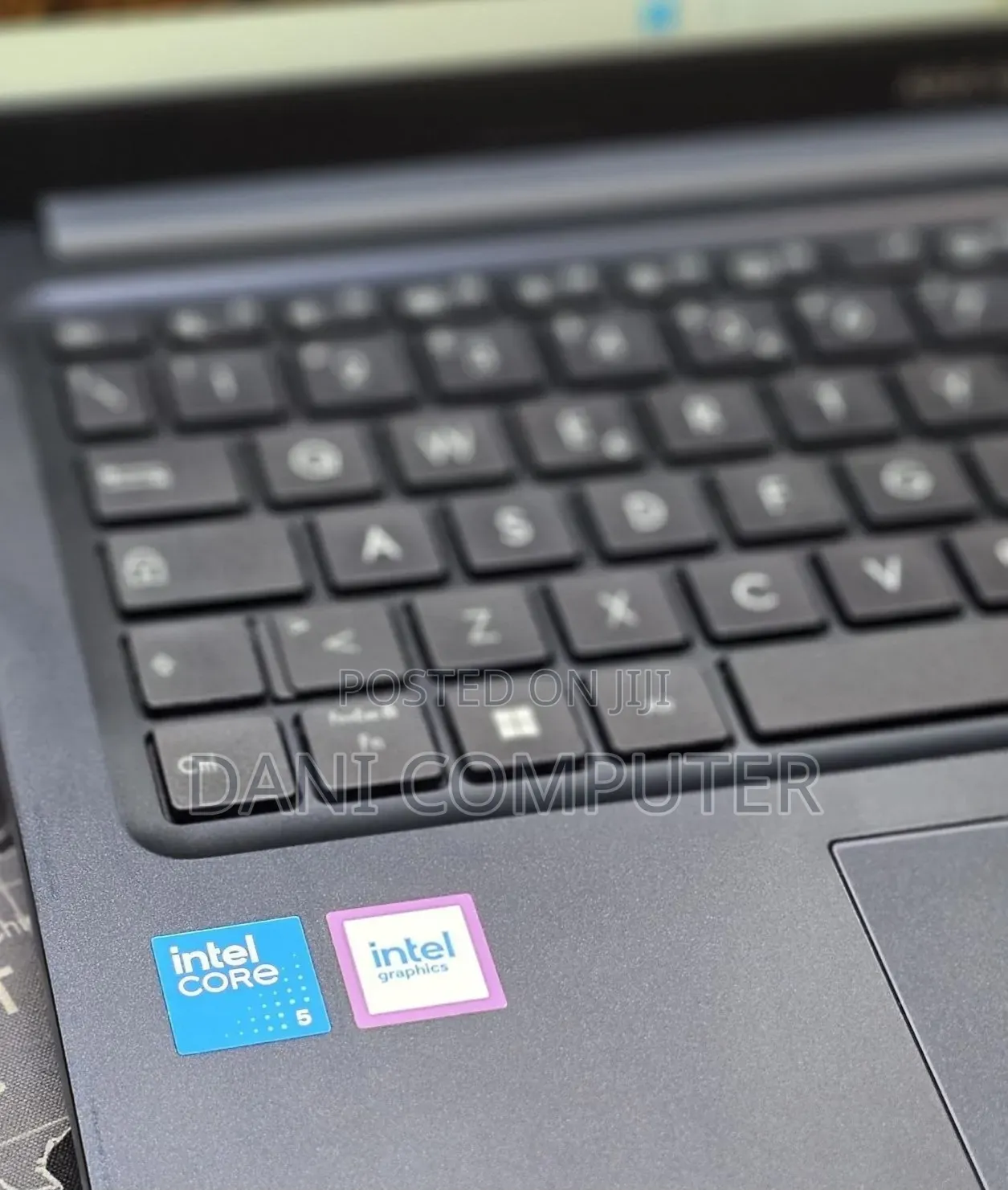 New Laptop Asus Vivobook 15 16GB Intel Core 5 SSD 512GB