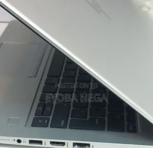 New Laptop HP EliteBook 830 G8 8GB Intel Core i5 SSD 512GB