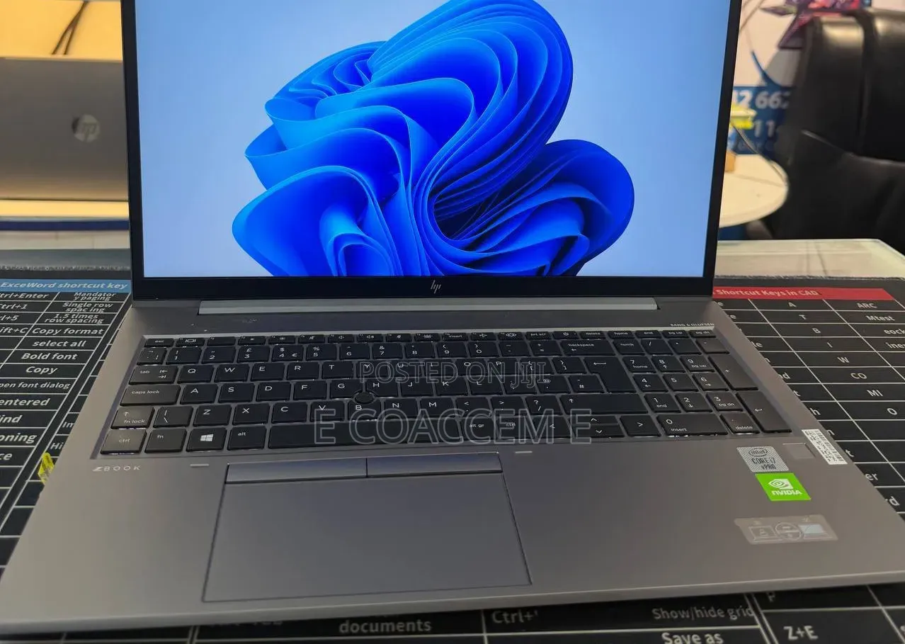New Laptop HP 15 16GB Intel Core i7 SSD 512GB