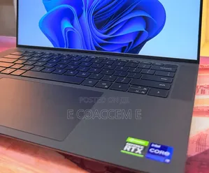 New Laptop Dell Precision 5560 16GB Intel Core i9 SSD 512GB
