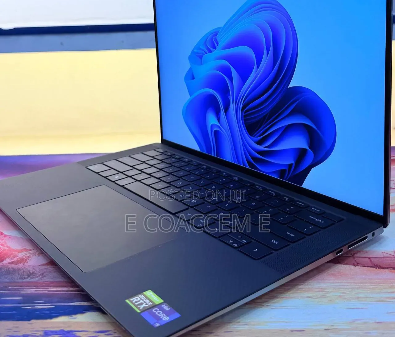 New Laptop Dell Precision 5560 16GB Intel Core i9 SSD 512GB