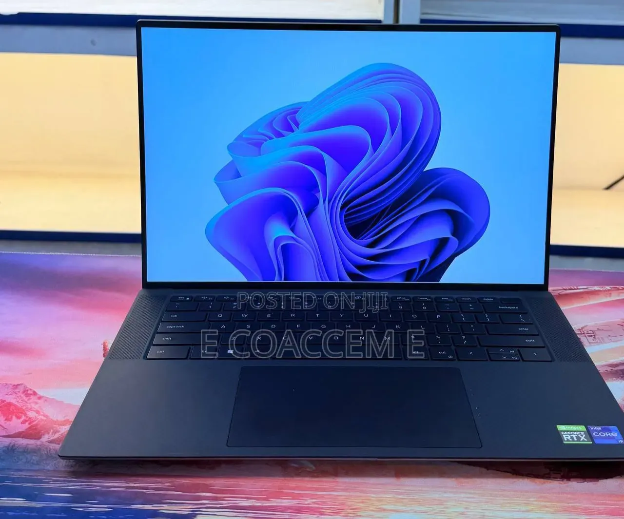 New Laptop Dell Precision 5560 16GB Intel Core i9 SSD 512GB