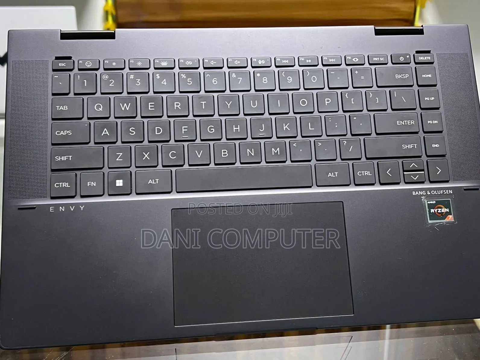 New Laptop HP Envy 14 16GB AMD Ryzen 7 SSD 512GB