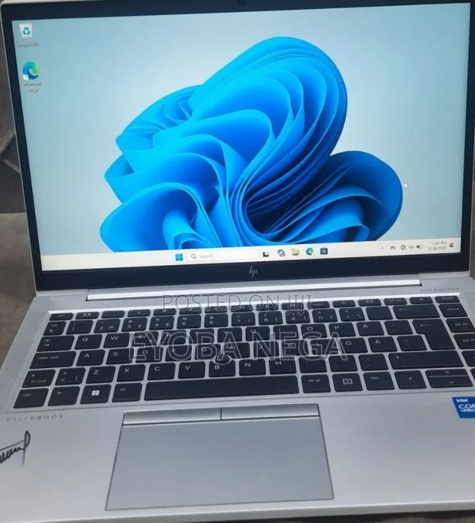New Laptop HP EliteBook 840 G8 16GB Intel Core i5 SSD 512GB