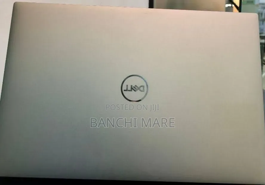 New Laptop Dell Precision 5560 16GB Intel Core i7 SSD 512GB