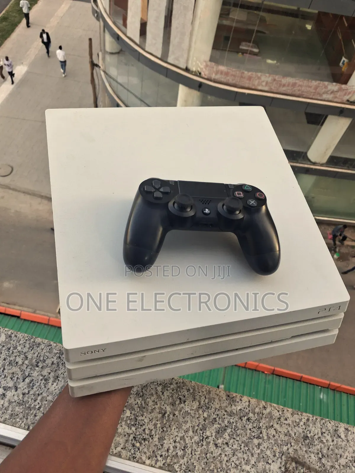 Ps4 Pro Jailbreak White