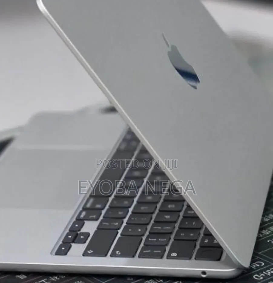 New Laptop Apple MacBook Air 2026 M5 16GB Apple M5 SSD 512GB