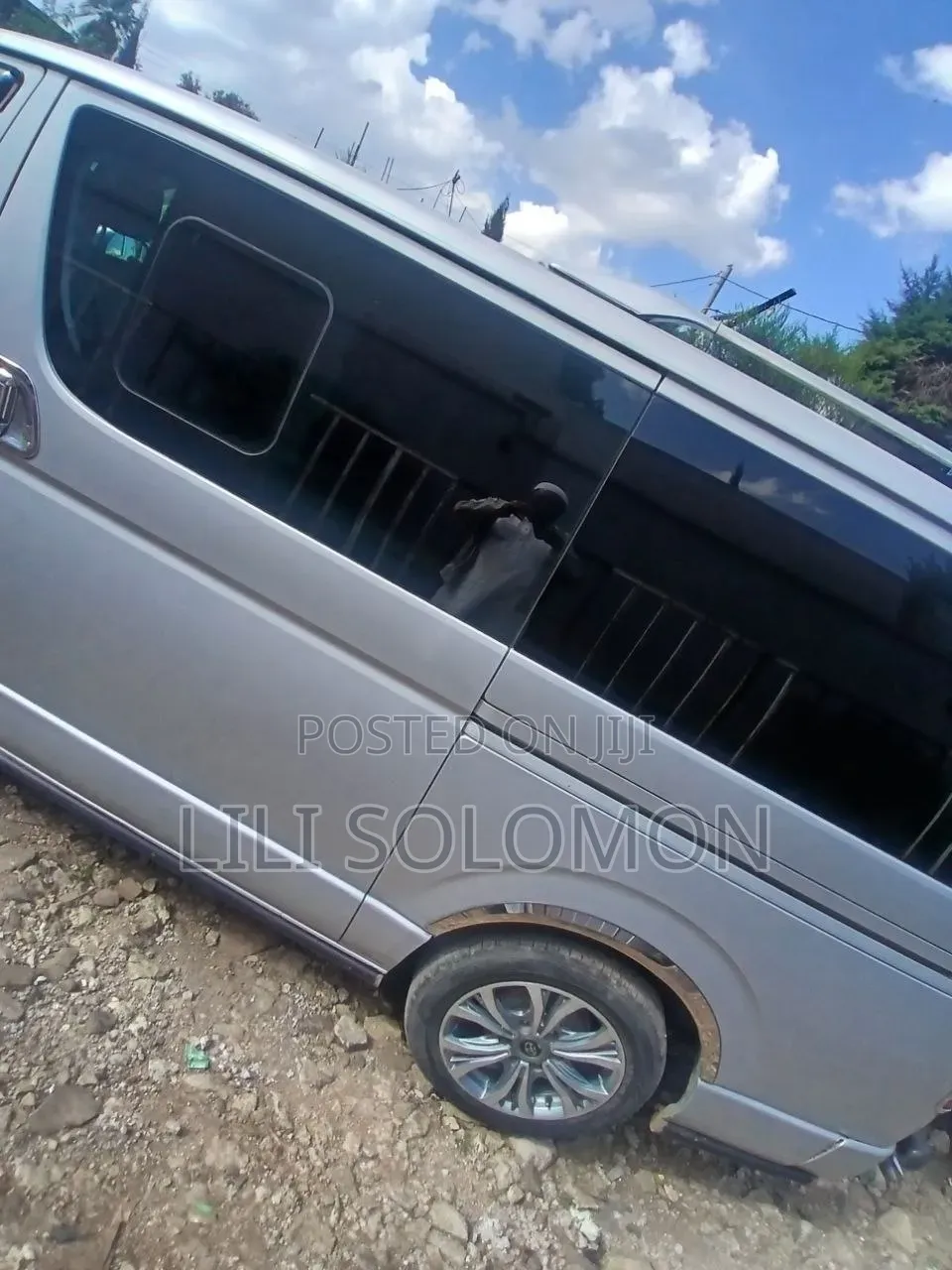 Toyota Grand HiAce 2002 Silver