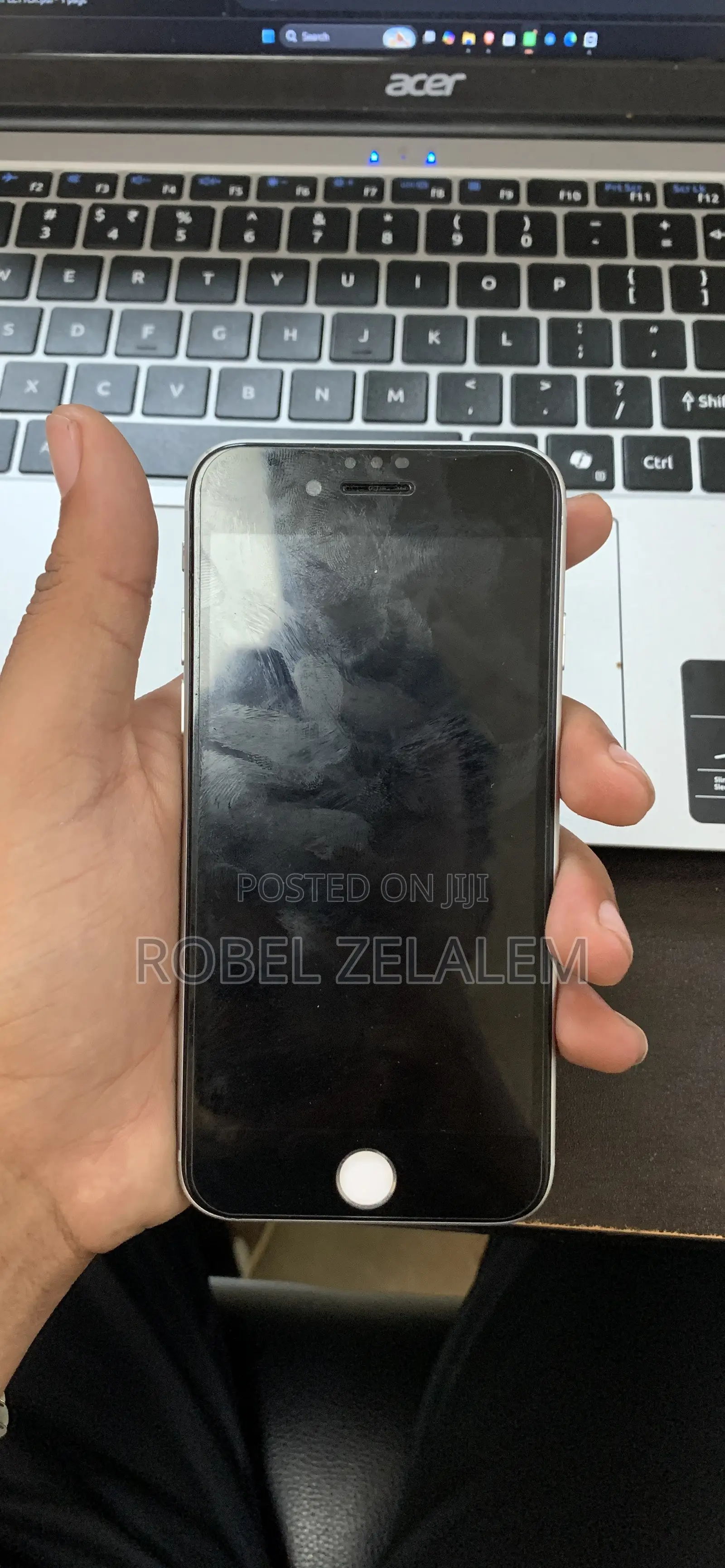 Apple iPhone 8 64 GB White