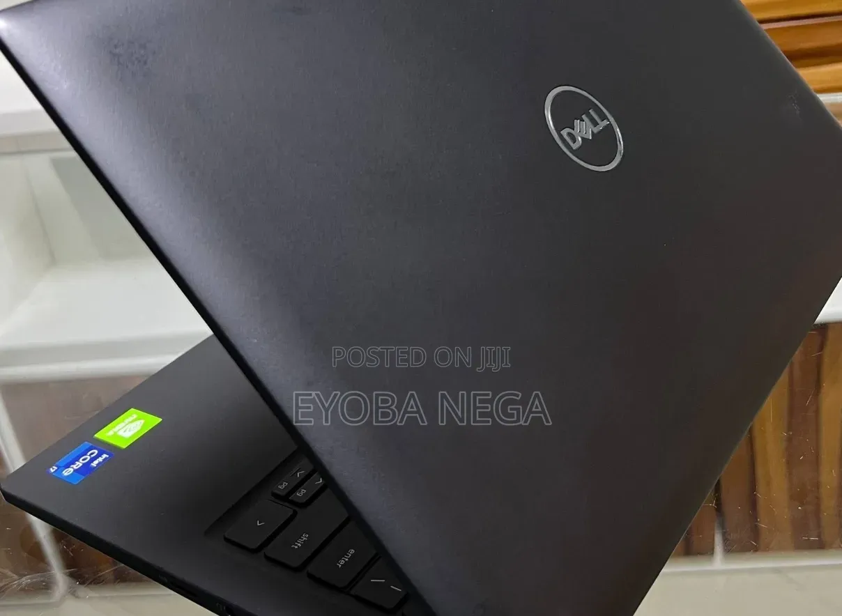 New Laptop Dell Latitude 7420 12GB Intel Core i7 SSD 512GB